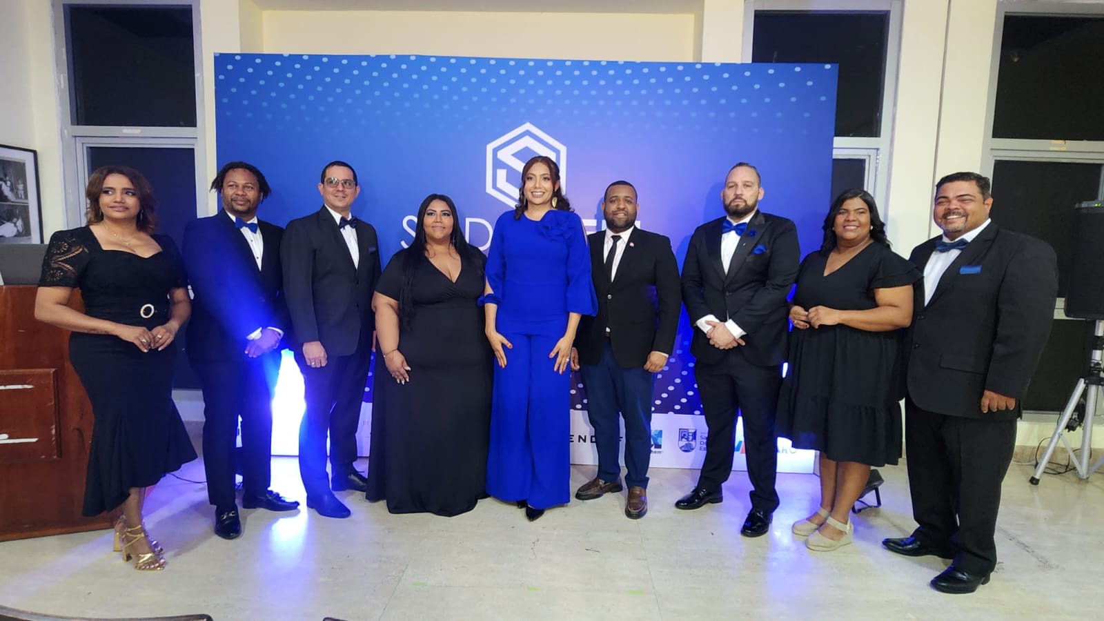 Amelia Reyes asume presidencia de SODOMEDI
