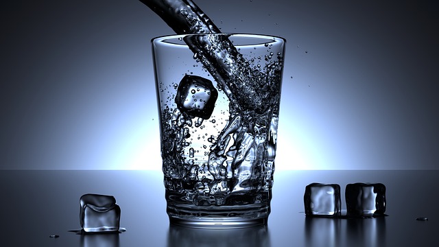 El agua ofrece sorbos de vida