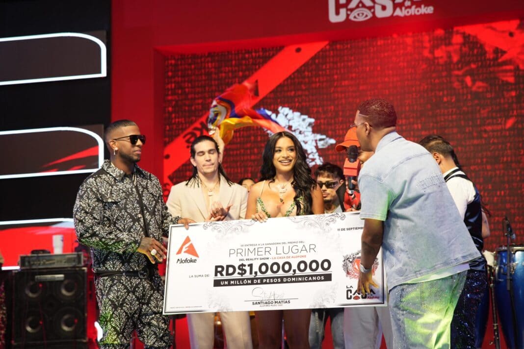 Crucita gana reality show Casa de Alofoke