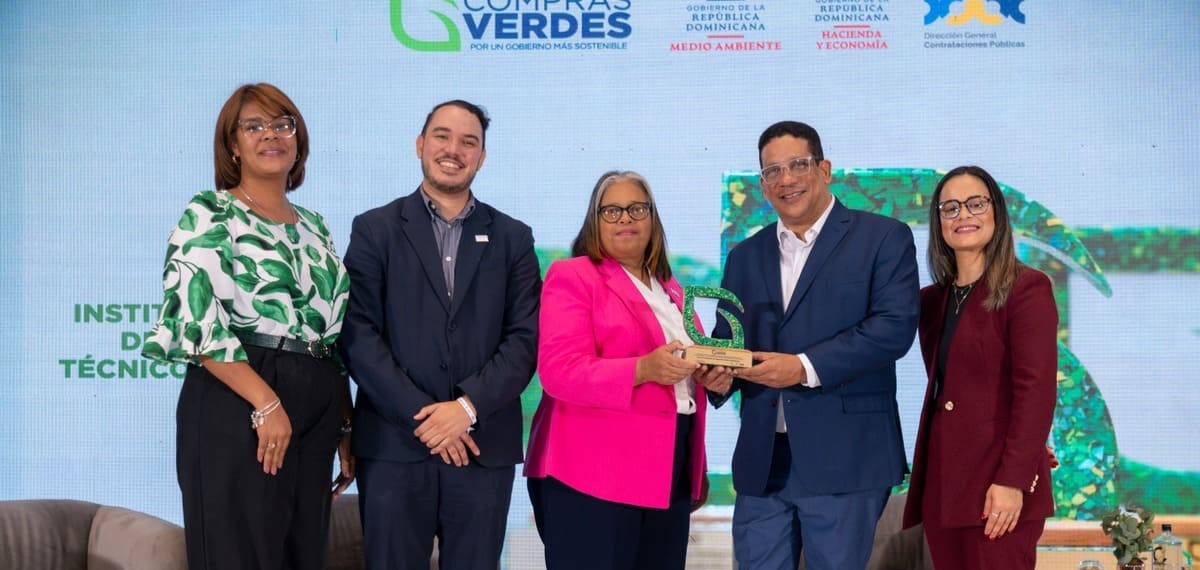 INFOTEP recibe reconocimiento por su política de Compras Verdes