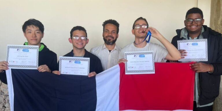 Estudiantes dominicanos triunfan en olimpíadas de matemáticas