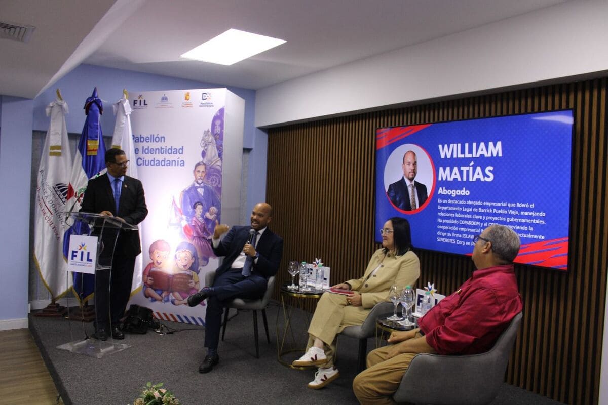Realizan panel sobre minería en RD