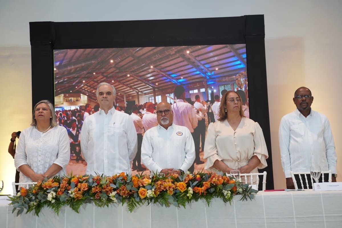 Ministro de Educación exalta rol de la educación técnica