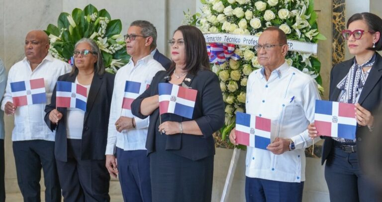 Directora general de INFOTEP afirma formación es pilar para honrar la Patria