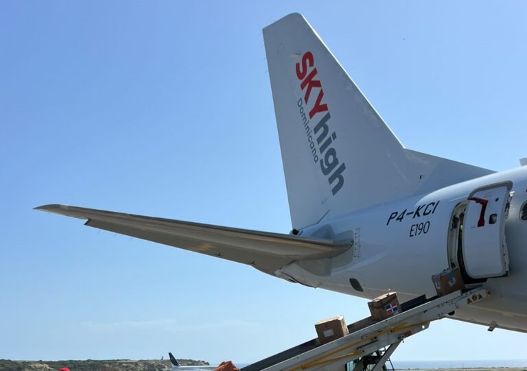 Sky High Dominicana transporta ayuda humanitaria para afectados por terremotos en Venezuela