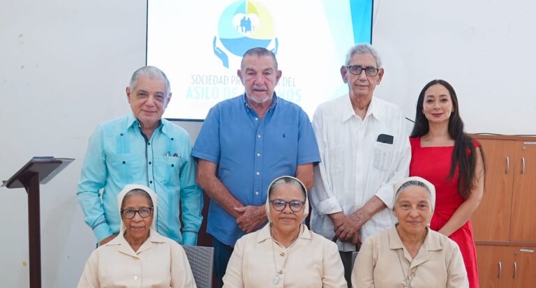 Hogar de Adultos Mayores Antonio M. Claret presenta nueva directiva